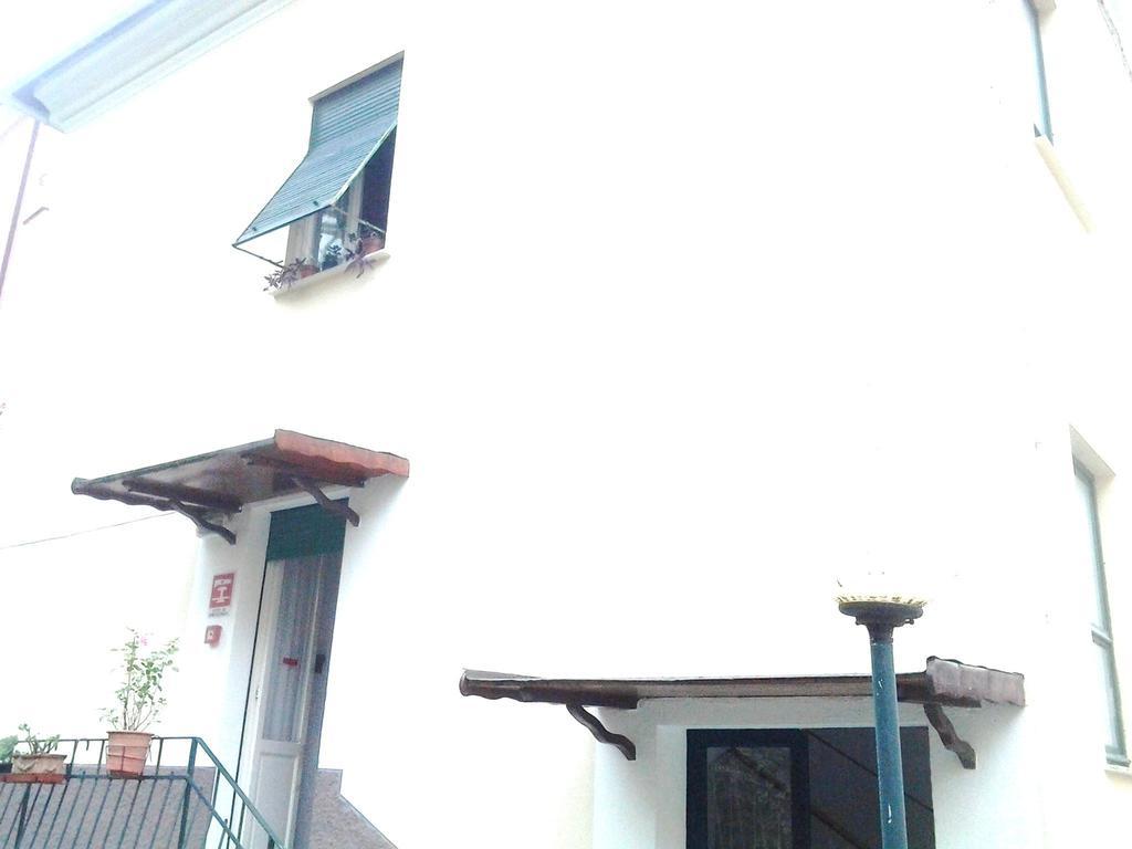 Hotel Piccolo Eden Нерви Екстериор снимка