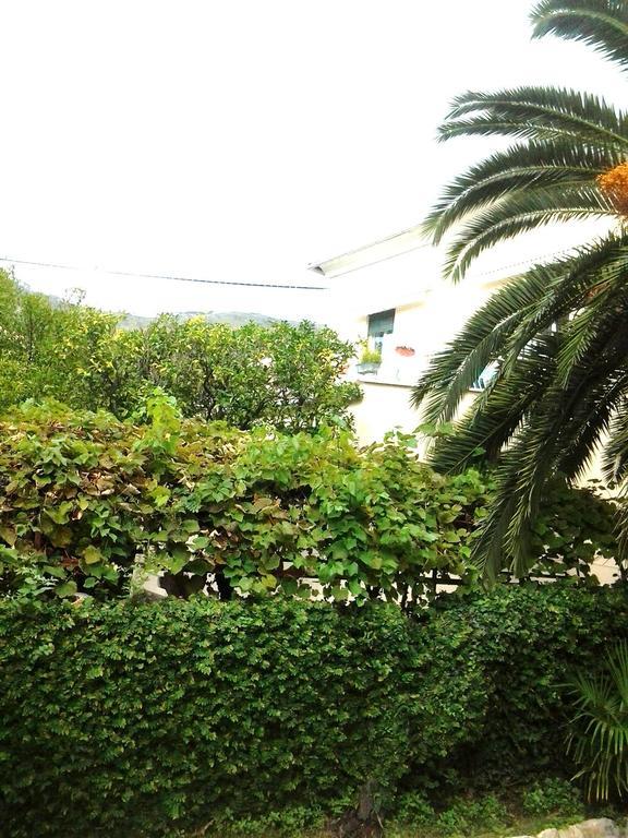 Hotel Piccolo Eden Нерви Екстериор снимка